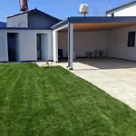 Luxury House Andrijana فيلة Néa Meságkala