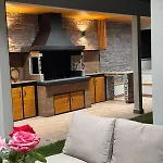 Luxury House Andrijana * Néa Meságkala