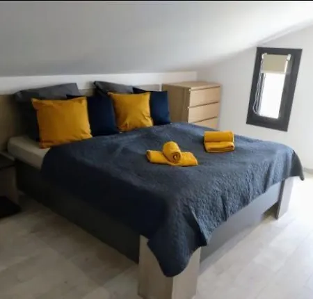 Luxury House Andrijana فيلة Néa Meságkala